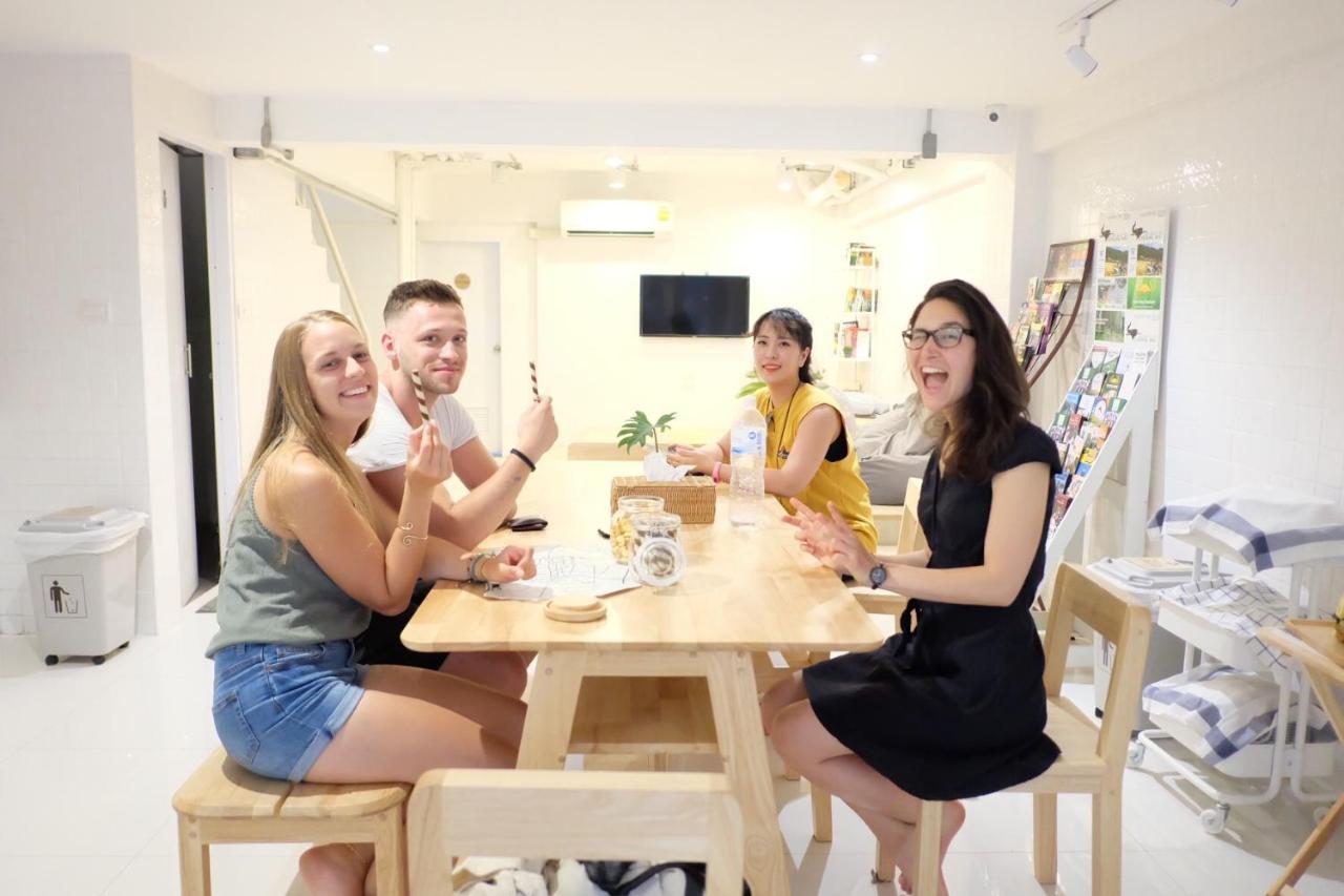 About A Bed Hostel Chiangmai Chiang Mai Luaran gambar